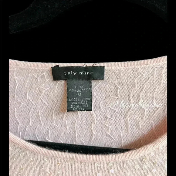 Only Mine Cashmere Sweater - Medium - Picture 3 of 4